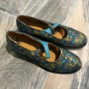 Fluevog Biblio: Barnett mary-jane shoes